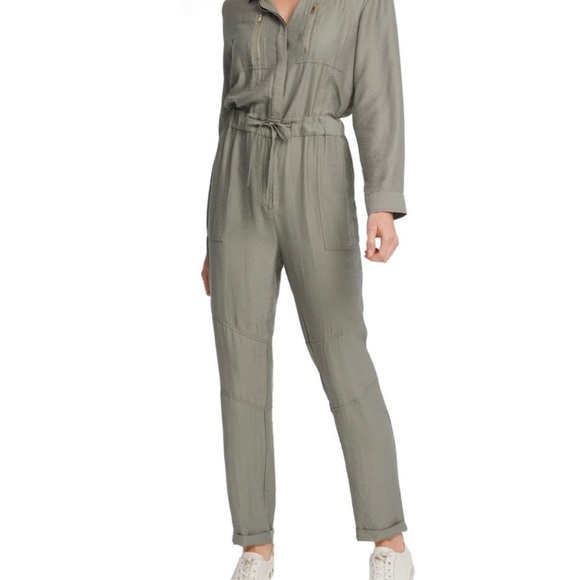 DKNY Khaki green jumpsuit 🖤 - Picture 2 of 10